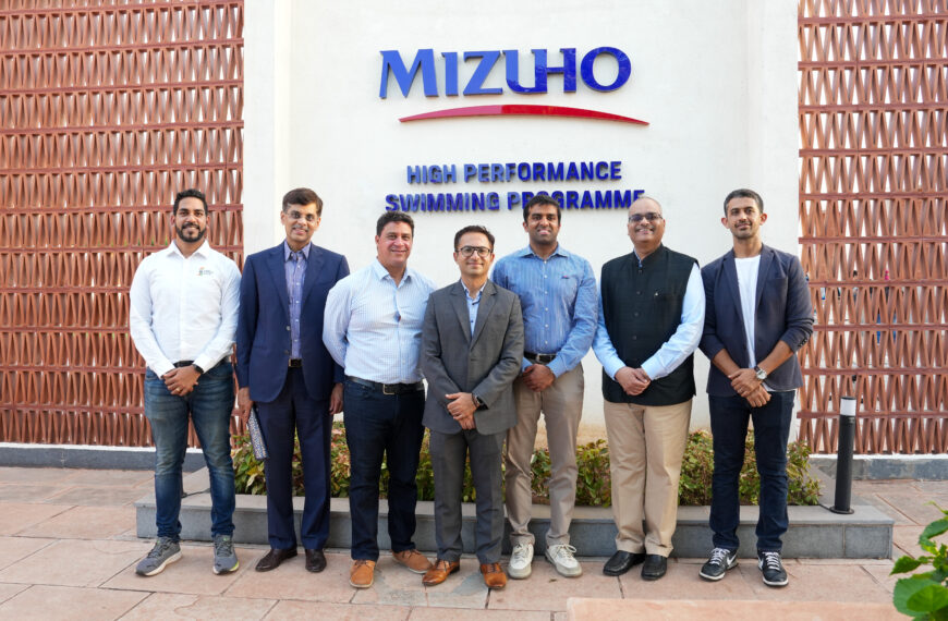 Mizuho Bank Partners with IIS to Propel Indian Swimmers