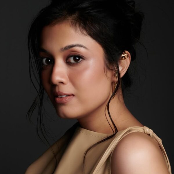 Harshita Gupta: Digital Star, Entrepreneur, and Author of 2024"