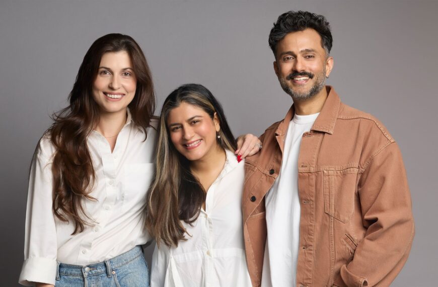 Simple Nam and Bhaane