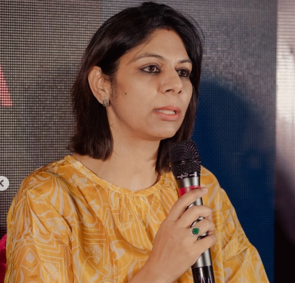 Dr. Kanika Mehra